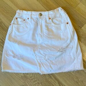 Gap Girls White Denim Distressed Skirt size 10
